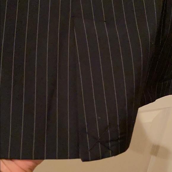 Pin stripe kick pleat blazer - Picture 9 of 9
